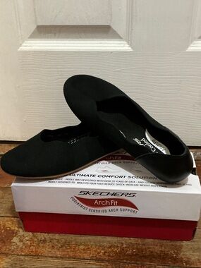 Skechers Arch Fit Black Slip-On Women's Flats